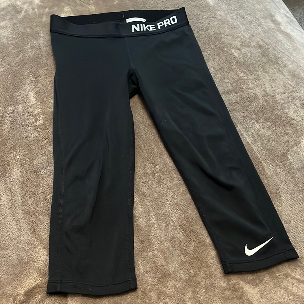 Boys Nike pro capris